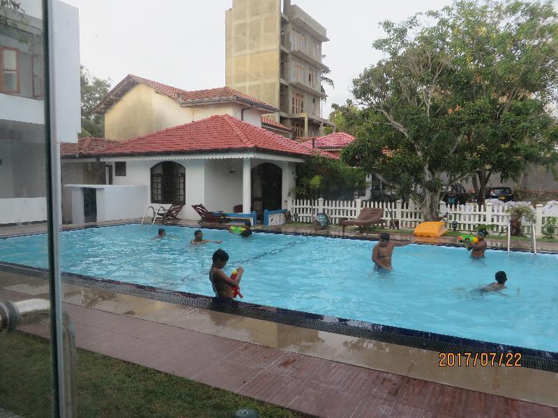 Windmill Beach Villa And Hotel Negombo Buitenkant foto